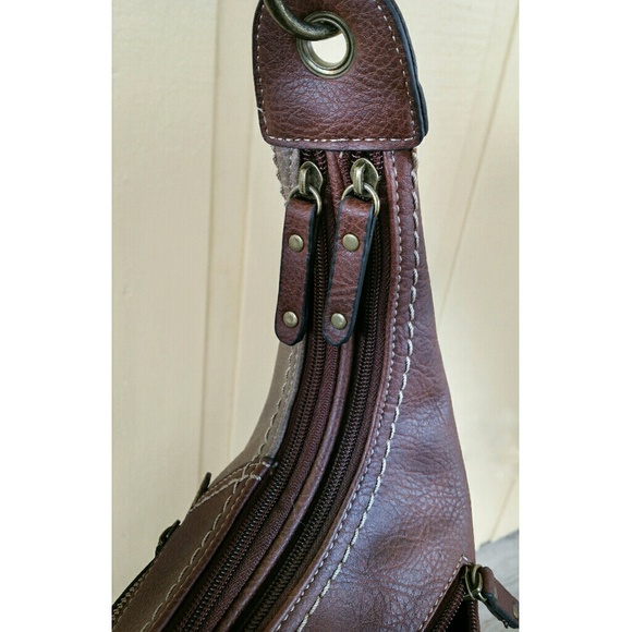 b.o.c. BORN Crossbody Bag, NEW, NWOT - Picture 4 of 5